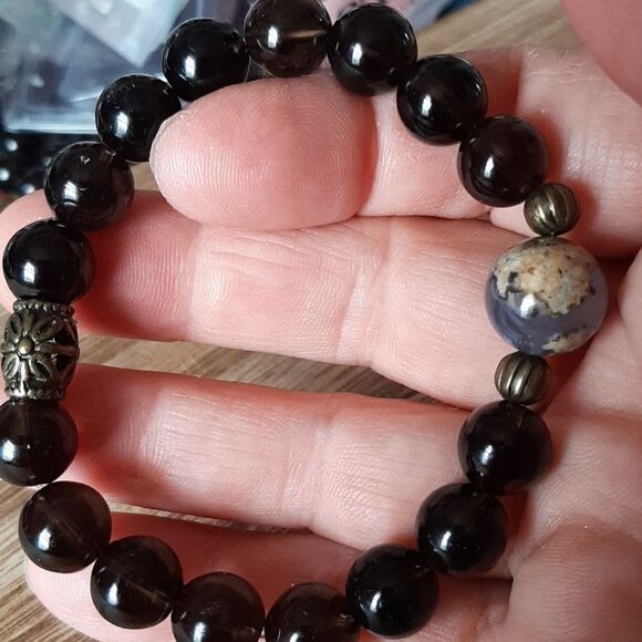 Purple Chalcedony & Smoky Quartz Beaded Stretch Bracelet - Picture 3 of 7